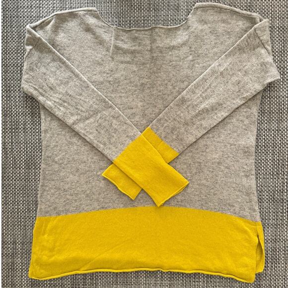 VINCE 100% CASHMERE Colorblock Slouchy Boatneck Long Sleeve Sweater Yello Gray M - Picture 3 of 5